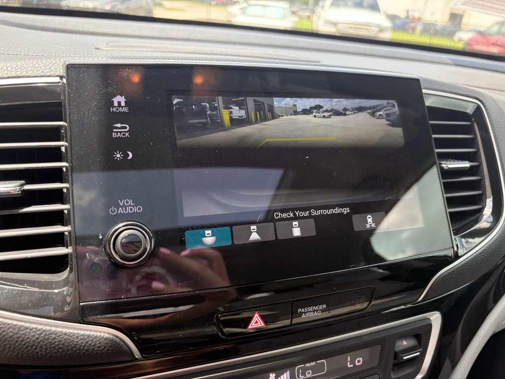 Certified 2022 Honda Pilot Touring image 18