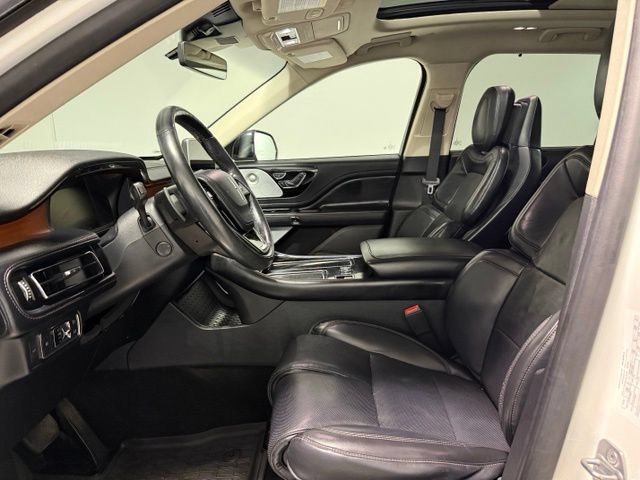 Used 2020 Lincoln Aviator Reserve w/ Equipment Group 201A AWD/4WD image 15