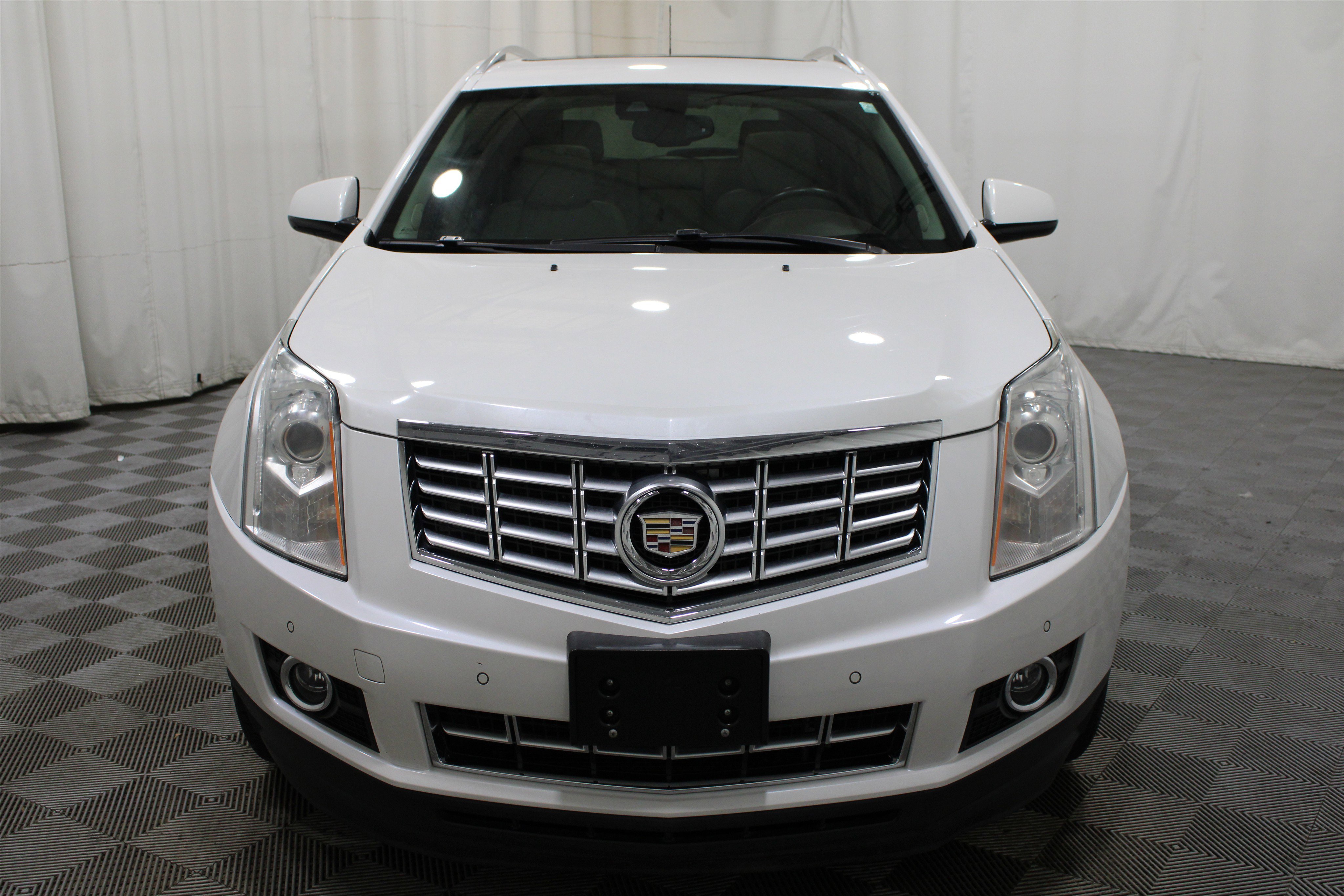 Used 2016 Cadillac SRX Premium w/ LPO, Protection Package image 35