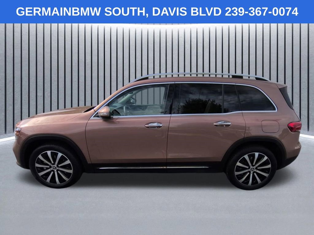 Used 2023 Mercedes-Benz GLB 250 image 8