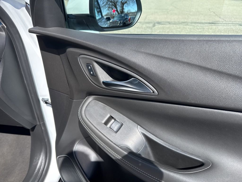 Certified 2024 Buick Encore GX Sport Touring image 46