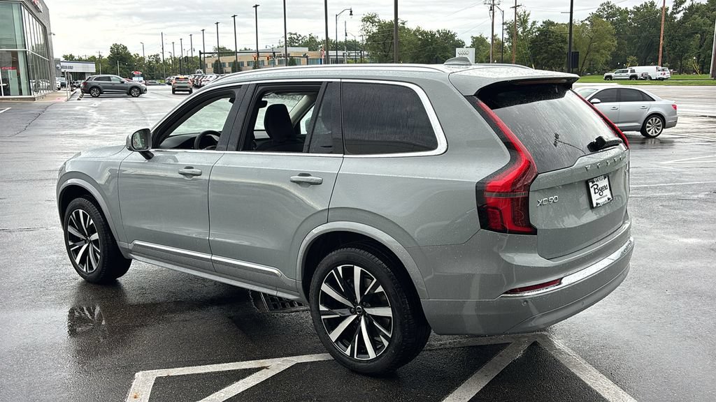 New 2026 Volvo XC90 B5 Core AWD/4WD image 3