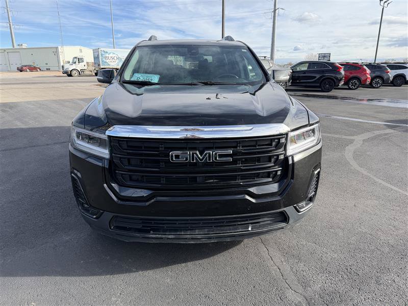 Used 2021 GMC Acadia SLT w/ Trailering Package AWD/4WD image 3