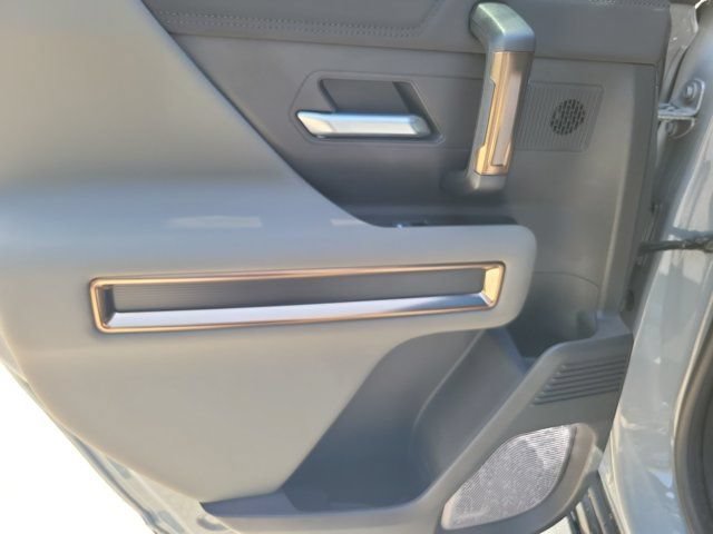 Used 2025 GMC Hummer EV 3X AWD/4WD image 13
