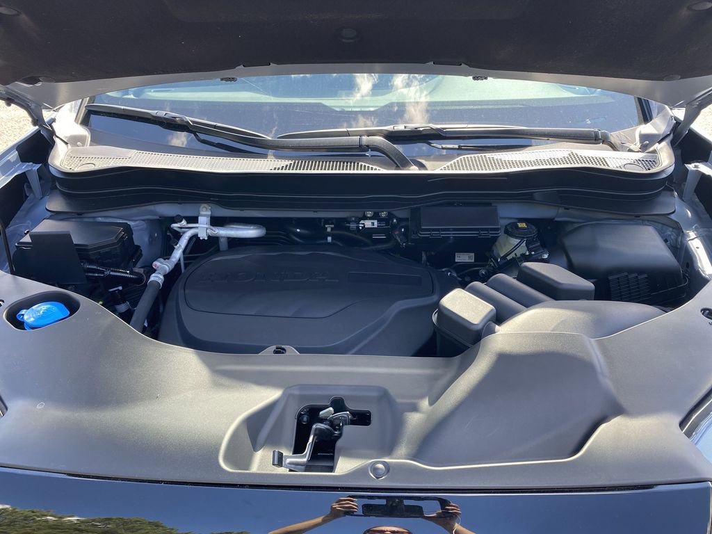 New 2026 Honda Ridgeline Black Edition image 18