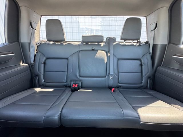 Used 2025 GMC Sierra 1500 SLT AWD/4WD image 7