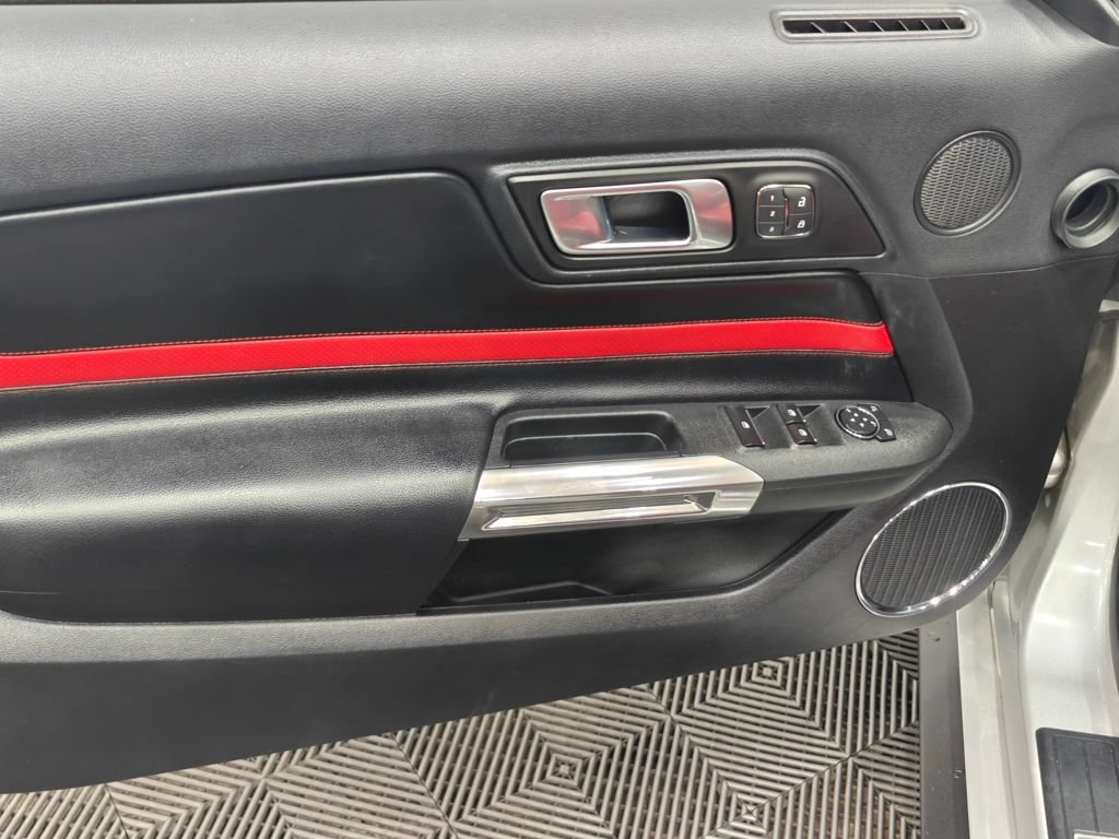 Used 2019 Ford Mustang Premium w/ Equipment Group 201A RWD image 60