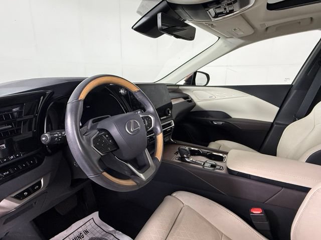 Used 2024 Lexus RX 350 FWD w/ Convenience Package image 7