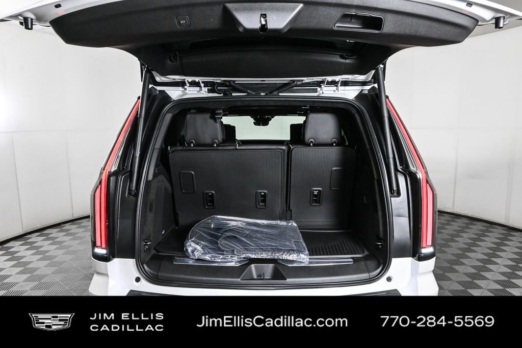 Certified 2025 Cadillac Escalade Sport Platinum w/ LPO, Floor Liner Package image 33