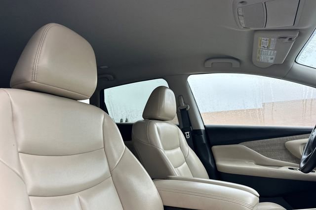 Used 2023 Nissan Murano SV image 19