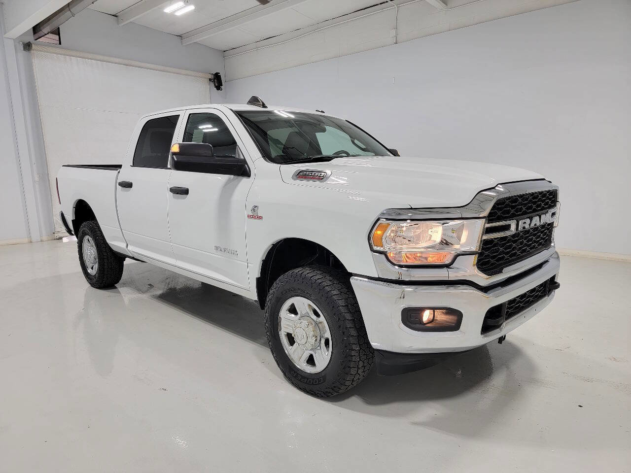Used 2022 RAM 2500 Tradesman w/ Chrome Appearance Group