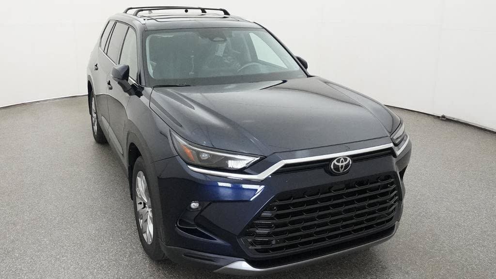 New 2026 Toyota Grand Highlander AWD Hybrid image 14
