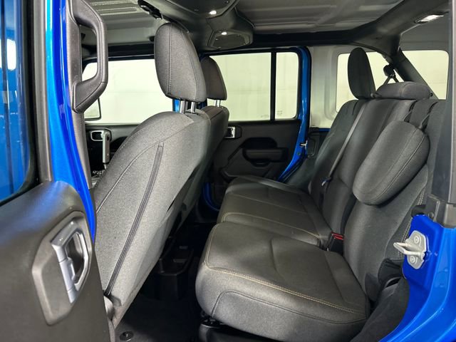 Used 2024 Jeep Wrangler Unlimited image 25