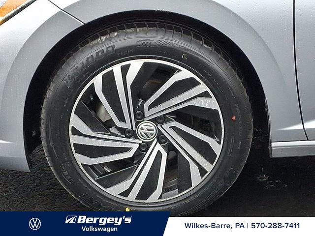 Certified 2021 Volkswagen Jetta SEL image 10