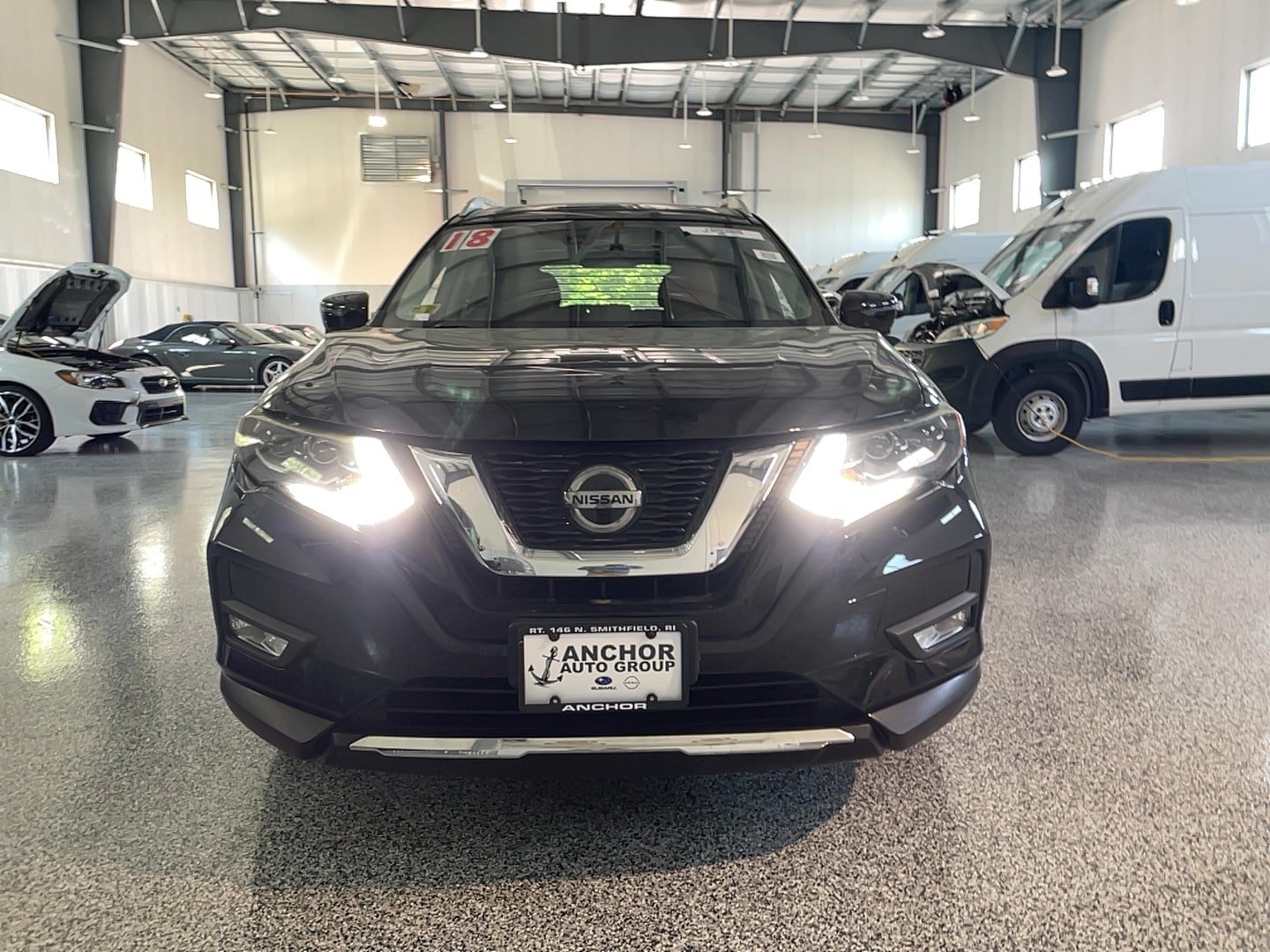 Used 2018 Nissan Rogue SL w/ Premium Package AWD/4WD image 2