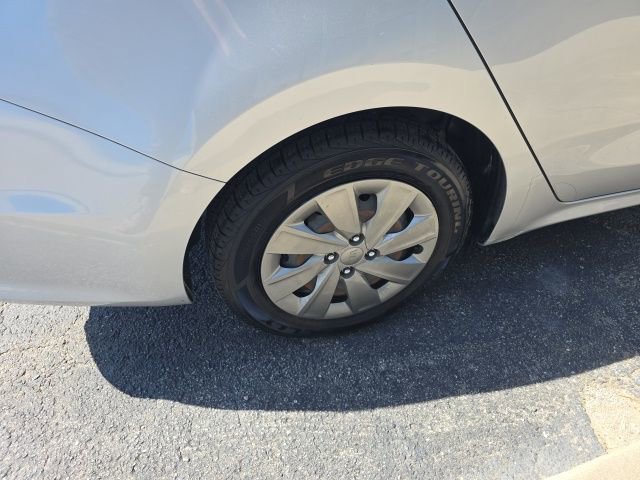 Used 2020 Kia Rio LX image 34