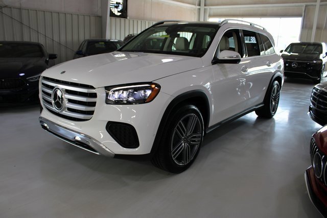 Used 2024 Mercedes-Benz GLS 450 4MATIC image 41