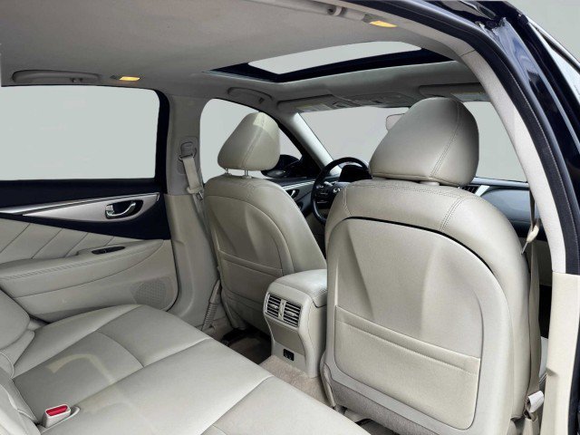 Used 2020 INFINITI Q50 Luxe w/ Essential Package (3.0T Luxe) image 38