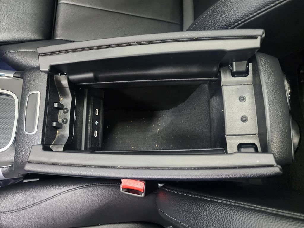 Used 2024 Mercedes-Benz GLB 250 4MATIC image 20