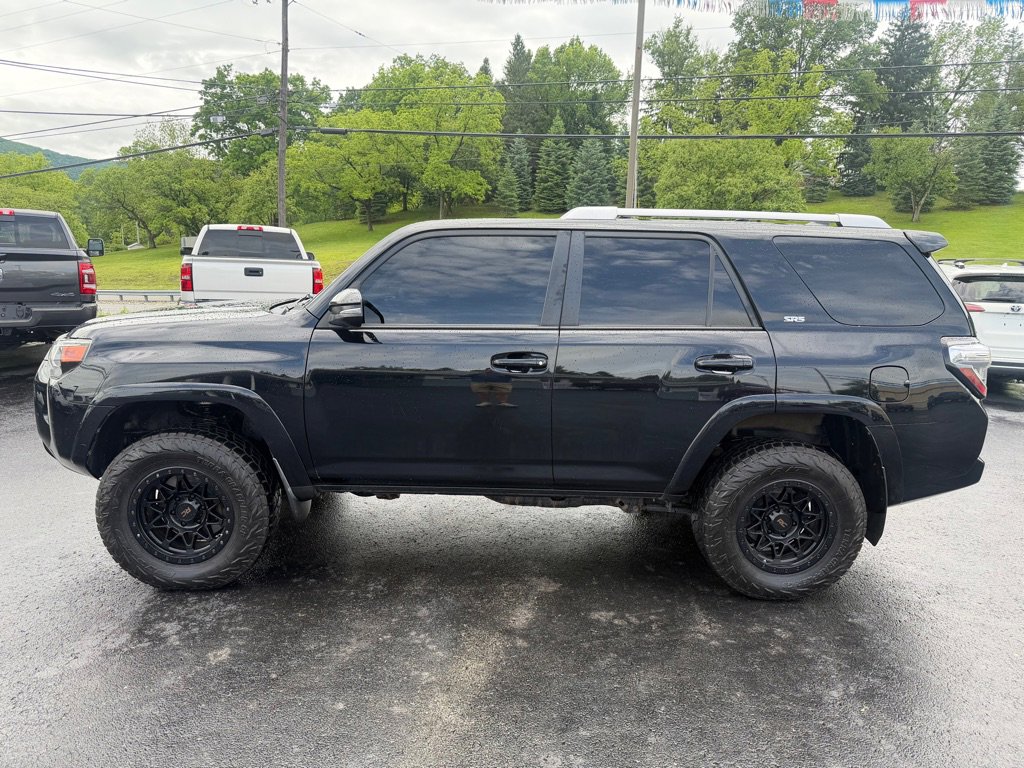 Used 2018 Toyota 4Runner SR5 Premium AWD/4WD image 8