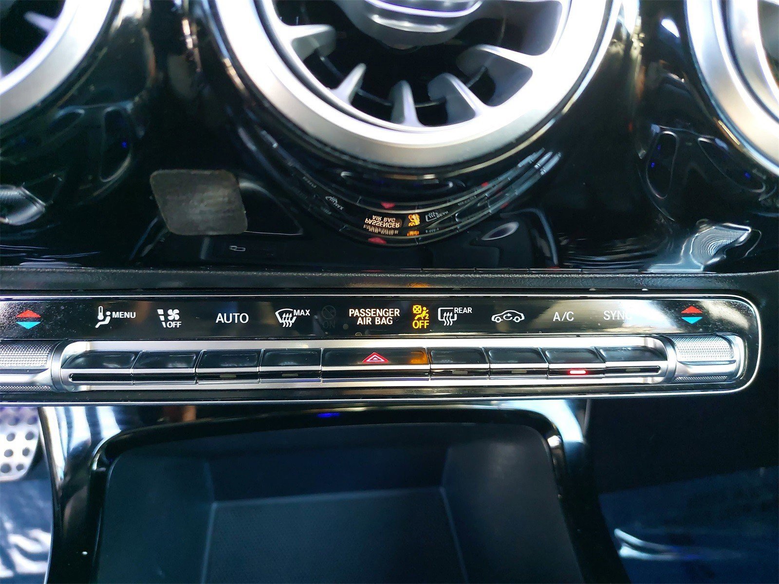 Used 2020 Mercedes-Benz A 220 image 28