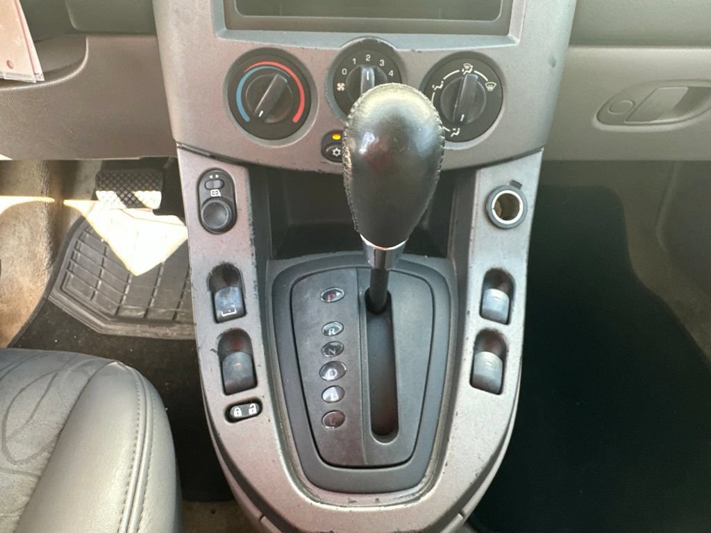 Used 2004 Saturn Vue AWD V6 image 36