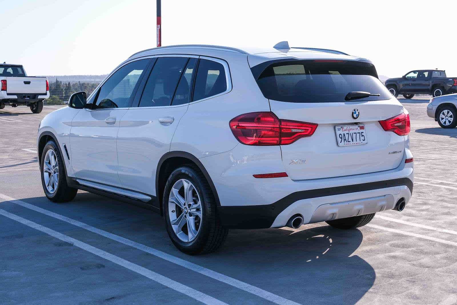 Used 2019 BMW X3 sDrive30i w/ Driving Assistance Package RWD image 4