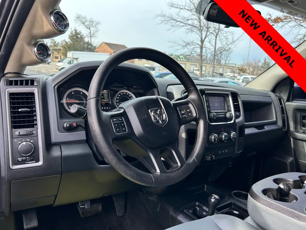 Used 2016 RAM 2500 Tradesman w/ Chrome Appearance Group AWD/4WD image 11