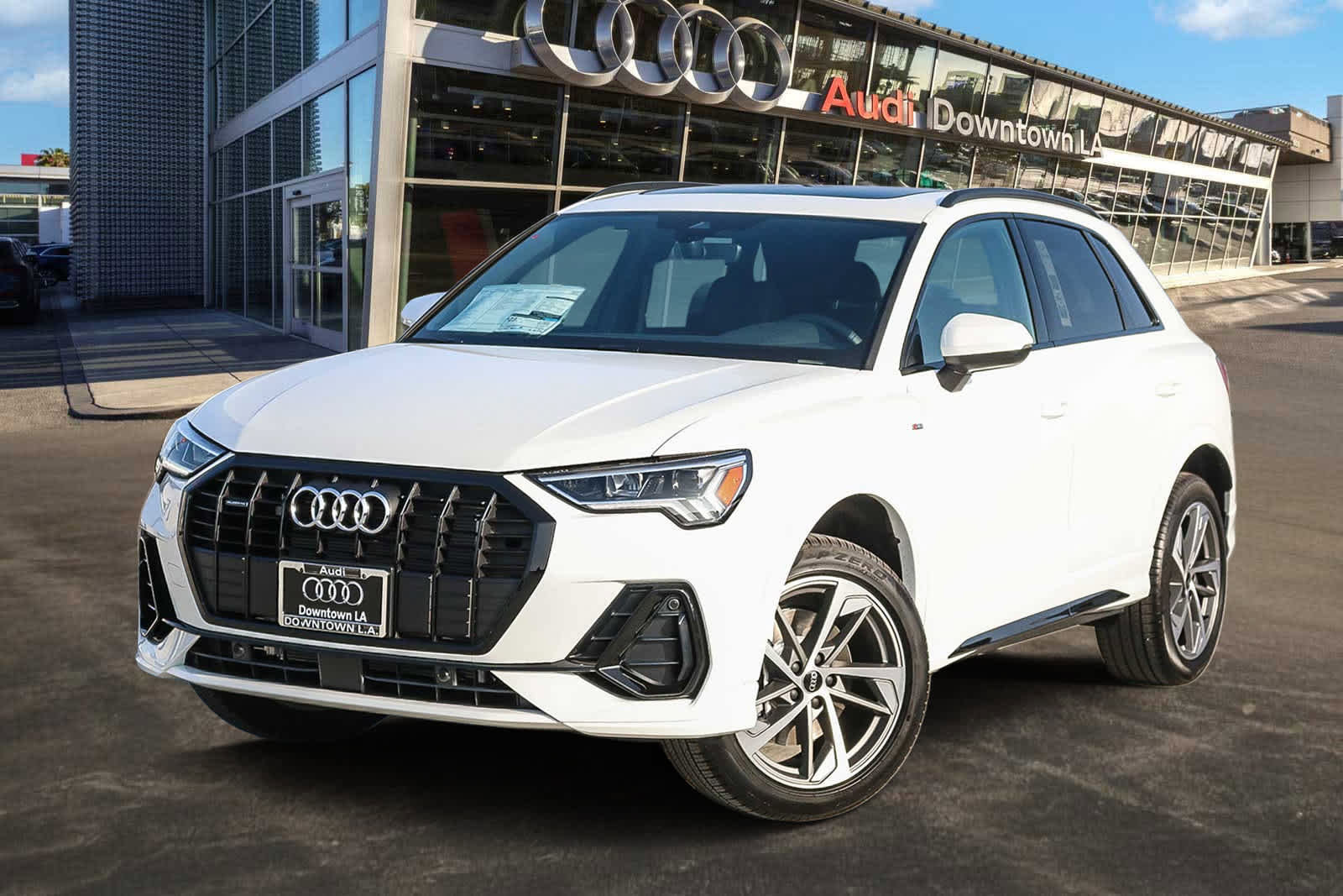 Used 2025 Audi Q3 2.0T Premium AWD/4WD image 1