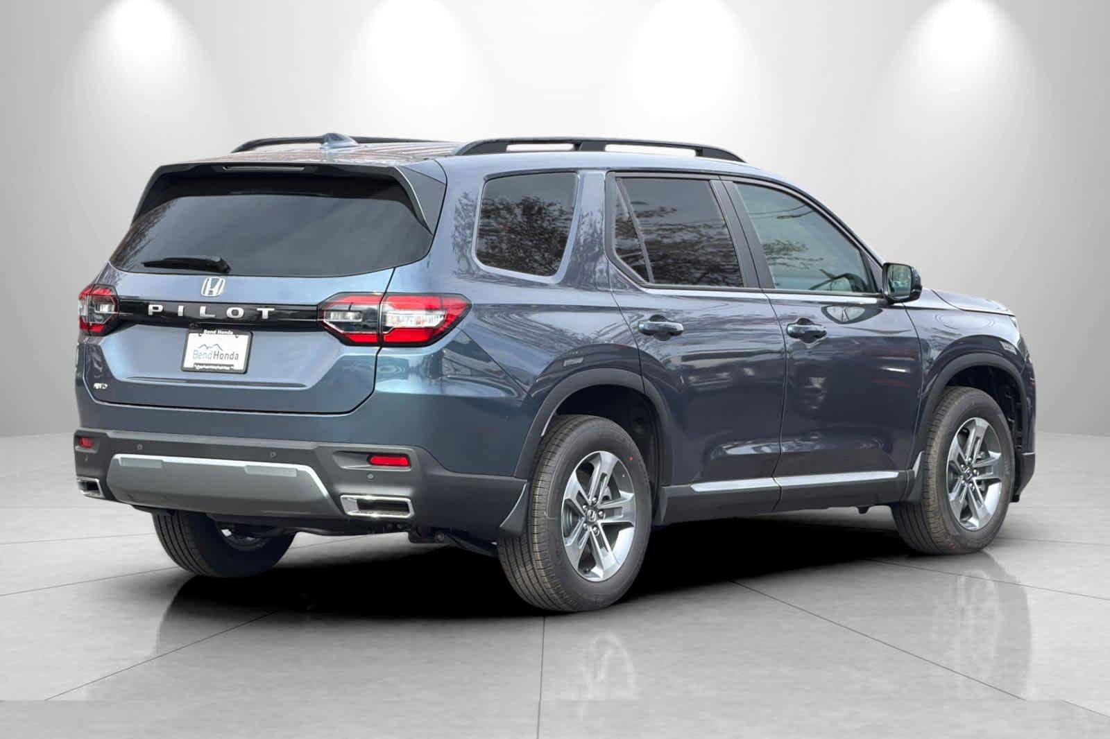 New 2026 Honda Pilot EX-L image 2