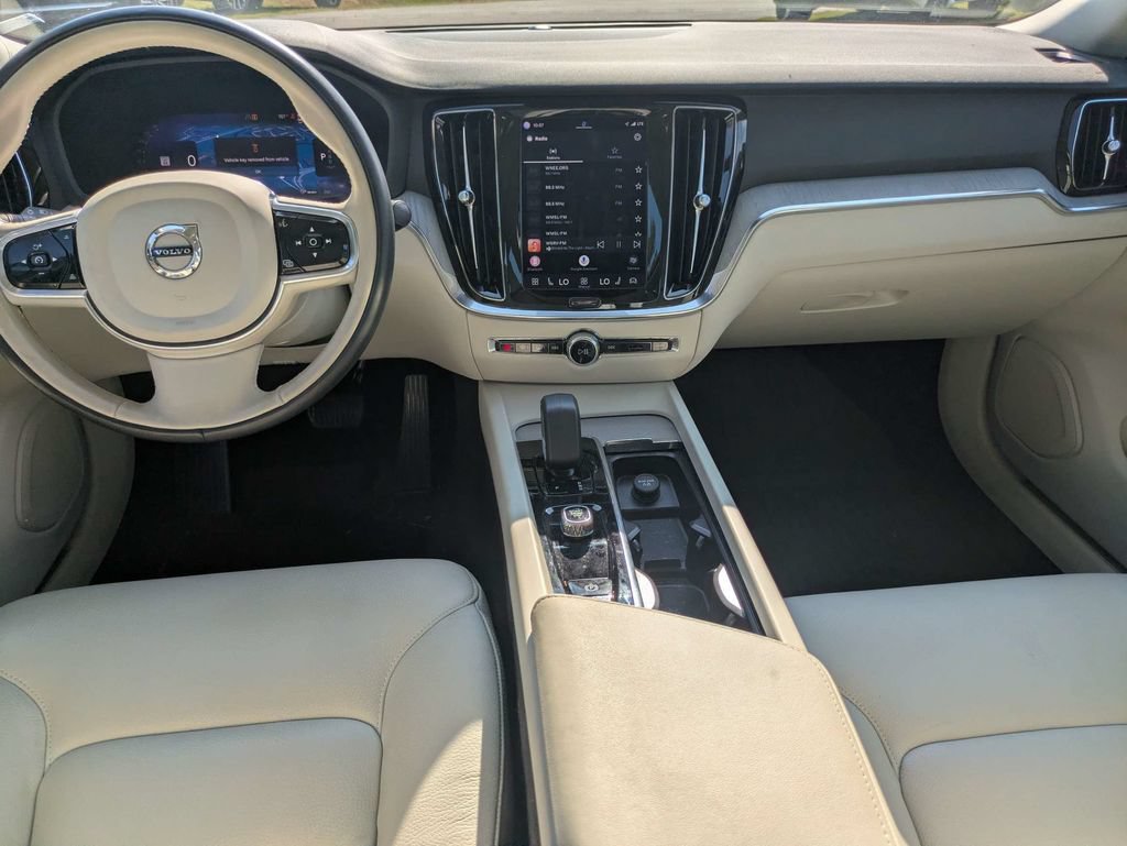 Certified 2024 Volvo S60 B5 Plus w/ Protection Package Premier FWD image 15