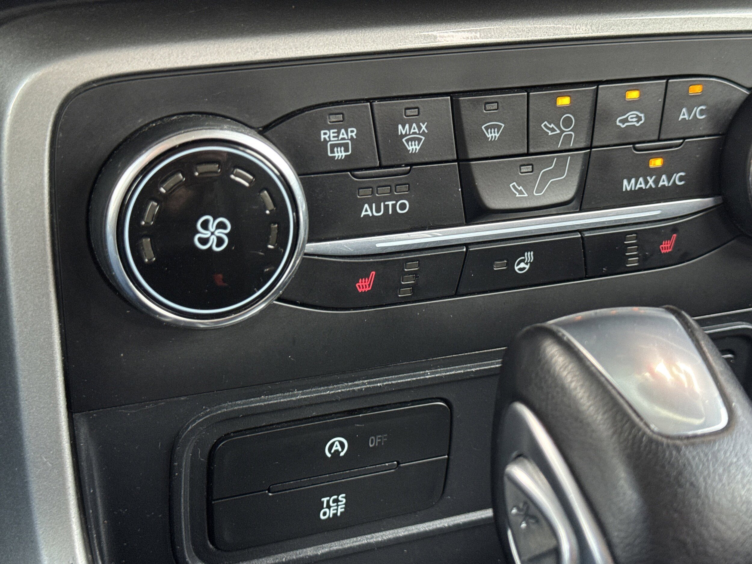 Used 2019 Ford EcoSport Titanium image 18