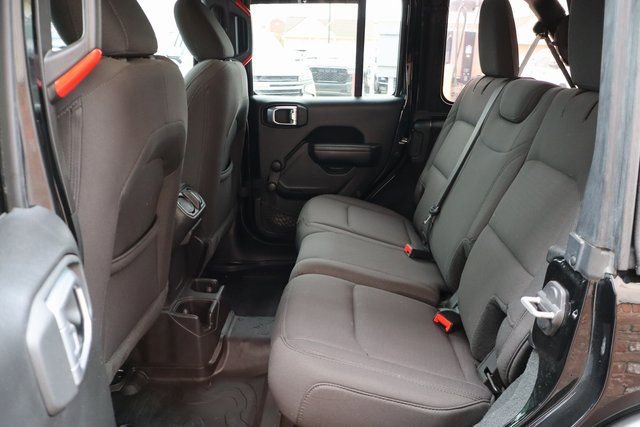Used 2022 Jeep Wrangler Unlimited Sport image 40