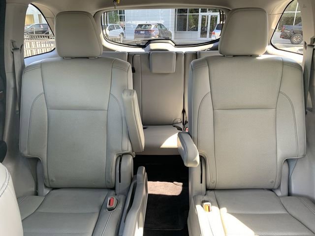 Used 2015 Toyota Highlander Limited AWD/4WD image 31