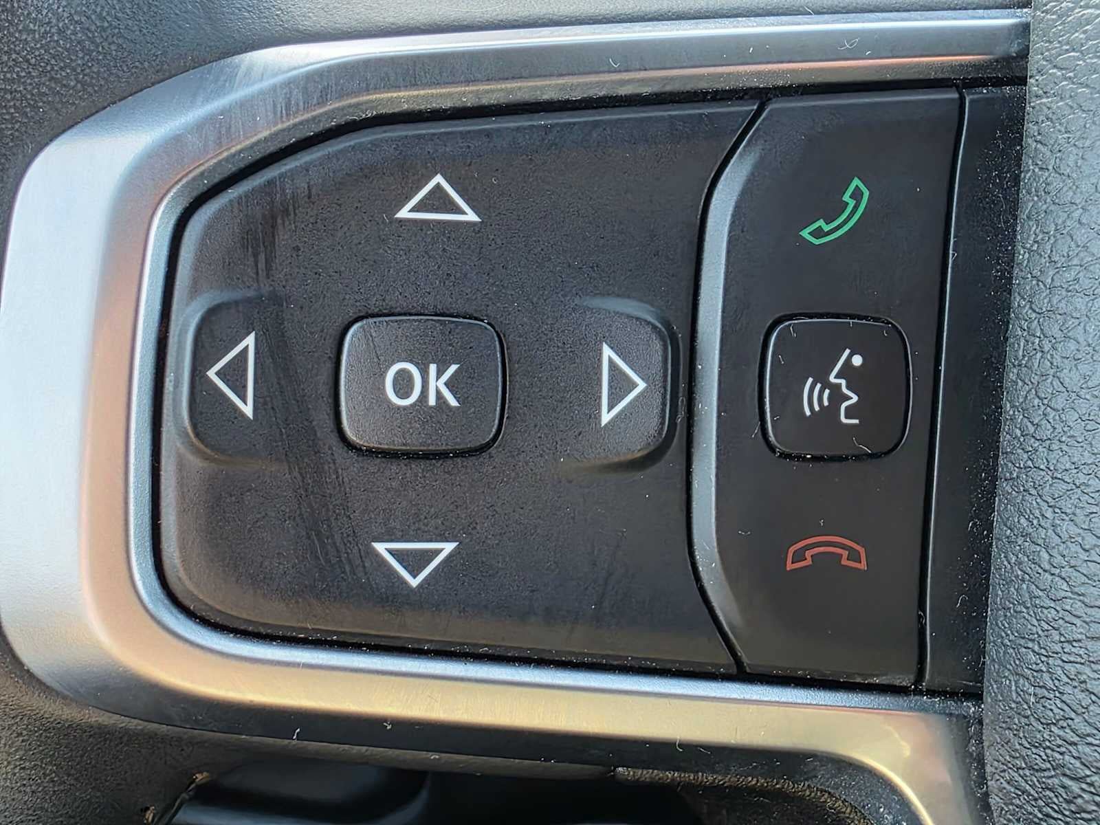 Used 2024 RAM 1500 Big Horn AWD/4WD image 30