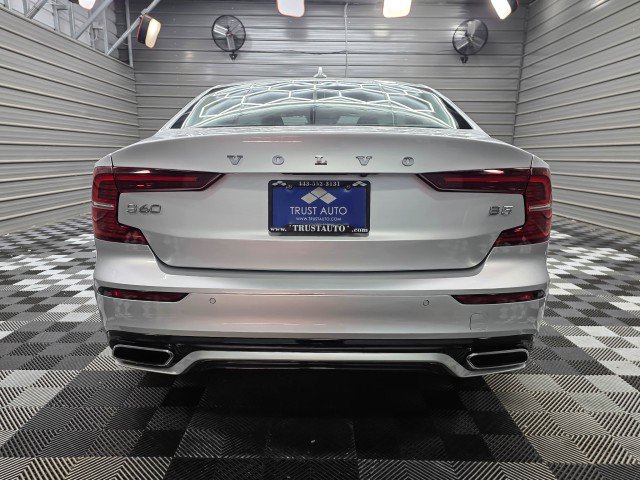 Used 2022 Volvo S60 B5 Inscription FWD image 6