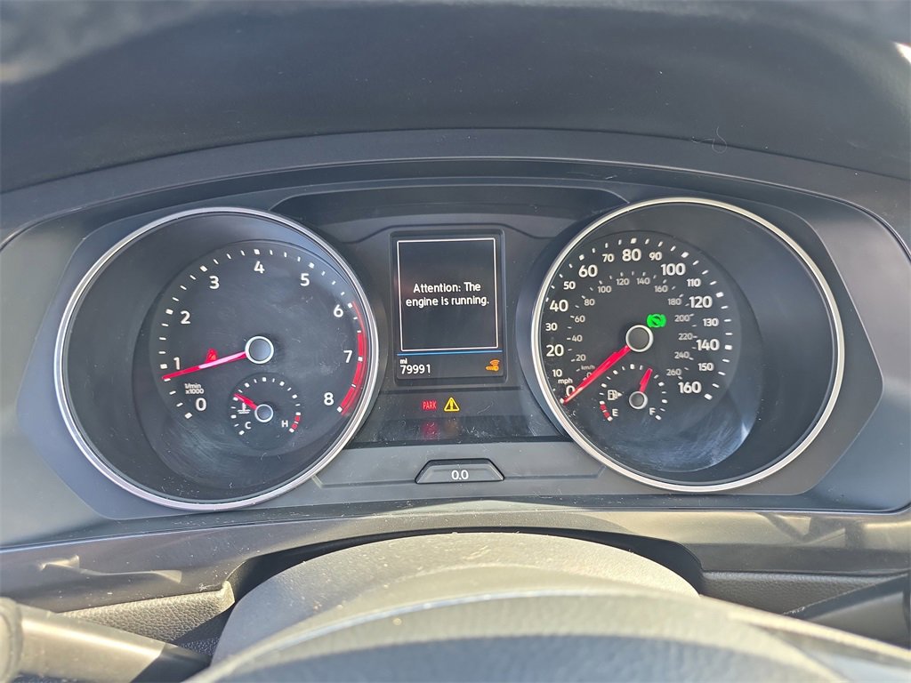 Used 2018 Volkswagen Tiguan SE w/ Panoramic Sunroof Package image 28