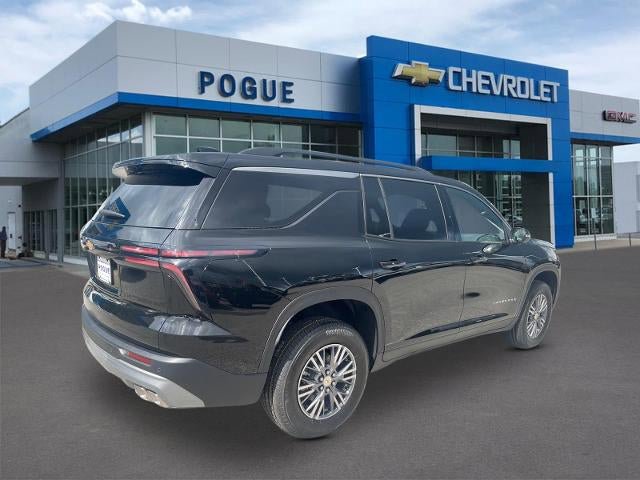 New 2026 Chevrolet Traverse LT FWD image 2