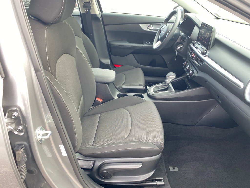 Certified 2024 Kia Forte LXS w/ LXS Technology Package image 25