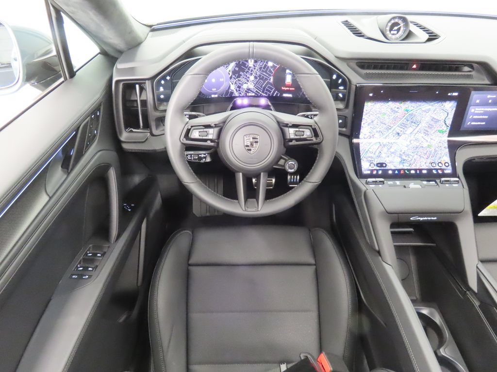 New 2026 Porsche Cayenne Turbo AWD/4WD image 18