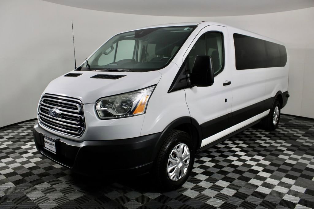Used 2016 Ford Transit 350 XLT RWD image 3