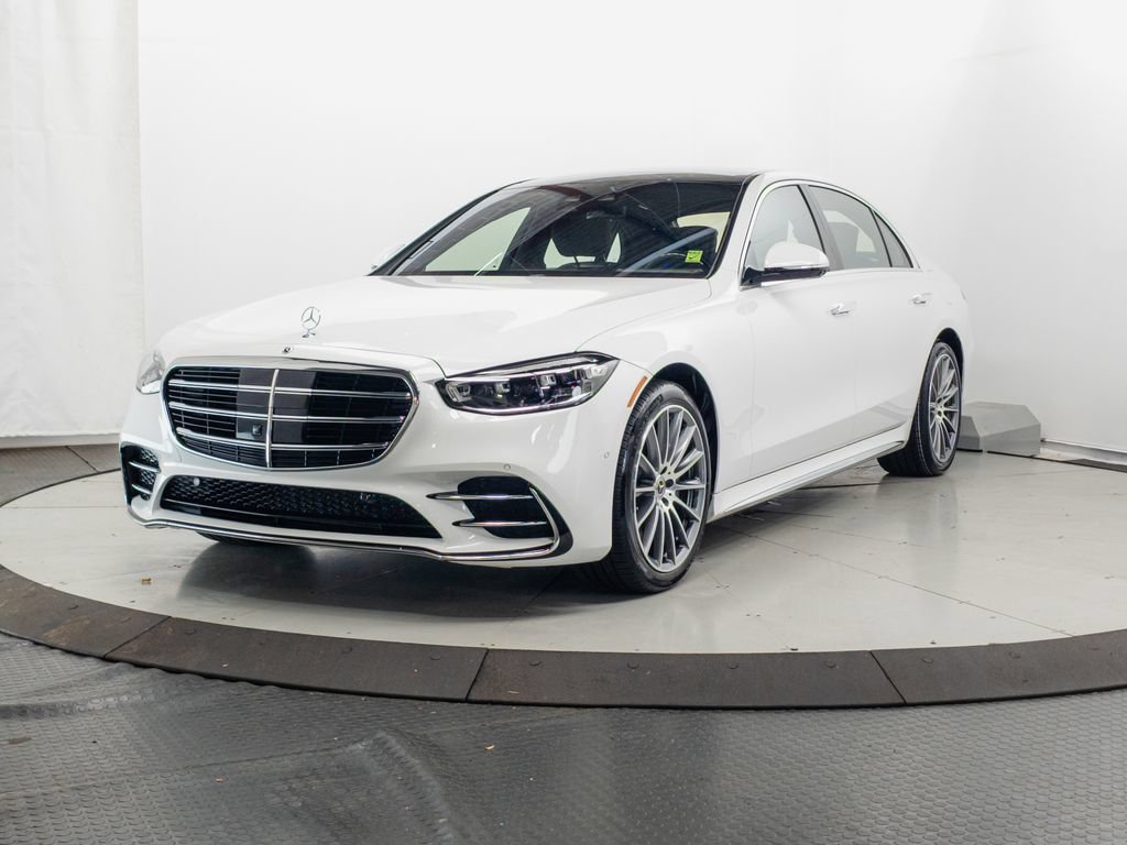 Used 2025 Mercedes-Benz S 580e 4MATIC Sedan video 3