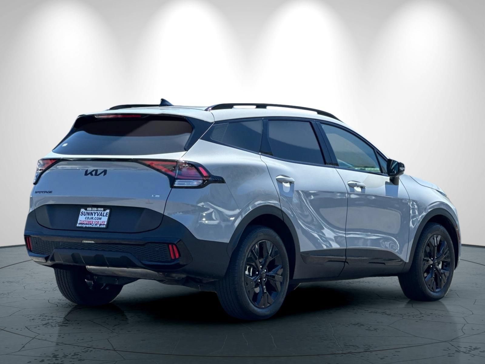 Used 2025 Kia Sportage X-Line w/ Premium Package AWD/4WD image 4