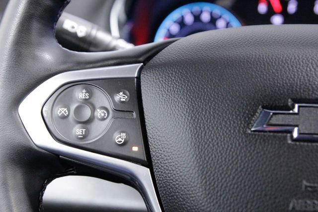 Used 2023 Chevrolet Traverse RS image 28