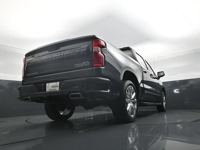 Used 2022 Chevrolet Silverado 1500 High Country w/ Technology Package AWD/4WD image 37