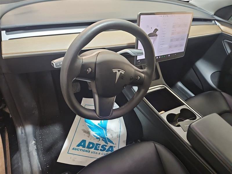 Used 2023 Tesla Model Y Long Range image 6