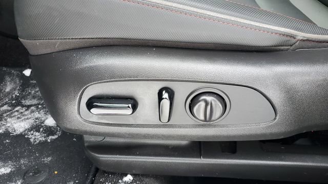 Used 2021 Chevrolet TrailBlazer RS w/ Convenience Package image 20