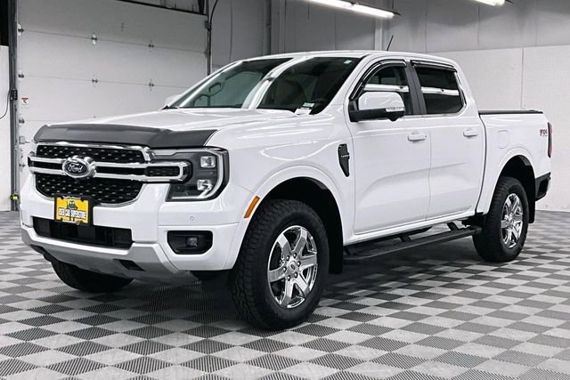 Used 2025 Ford Ranger Lariat w/ FX4 Off-Road Package image 13