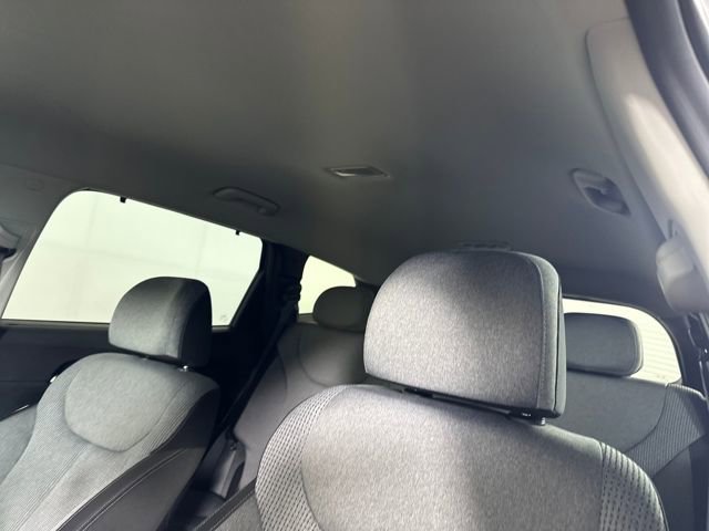 Used 2023 Hyundai Santa Fe SEL Convenience image 12