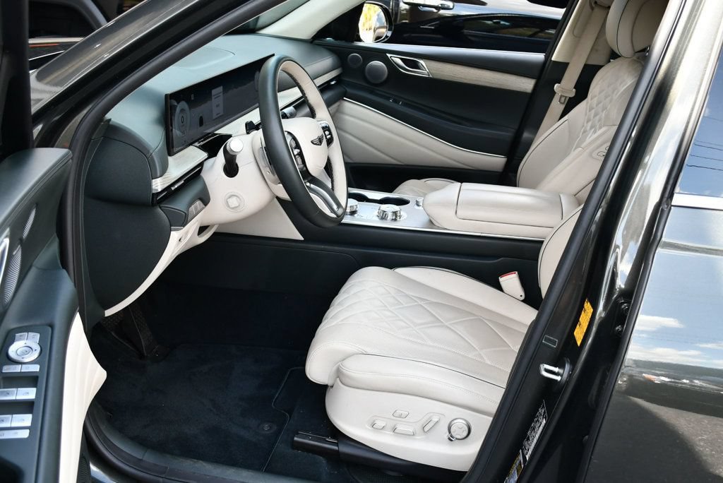 Used 2025 Genesis GV80 3.5T Prestige AWD/4WD image 50